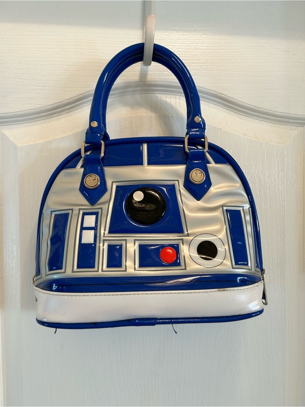 Loungefly Star Wars R2-D2 Patent Blue, White & Silver Dome Satchel - Picture 5 of 6